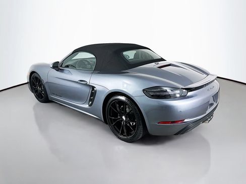 Certified 2025 Porsche 718 Boxster RWD image 3
