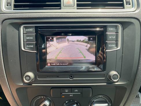Used 2018 Volkswagen Jetta S FWD image 16