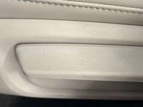 Used 2022 Lincoln Corsair FWD image 16