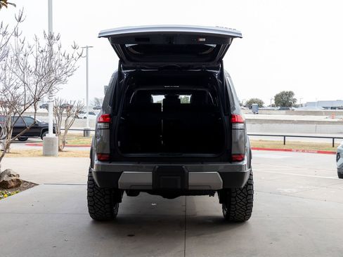 Used 2025 Lexus GX 550 image 9