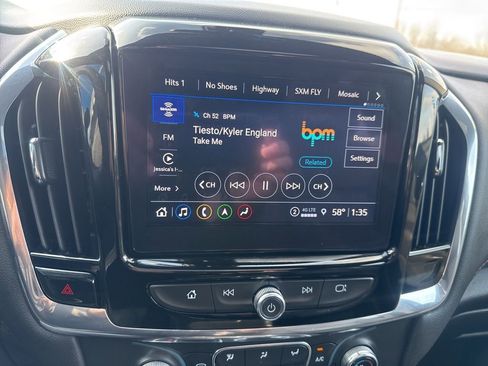 Used 2023 Chevrolet Traverse RS w/ LPO, Floor Liner Package image 30