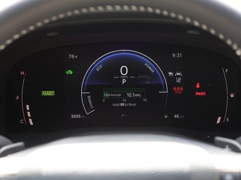 Used 2026 Toyota Camry SE FWD image 19