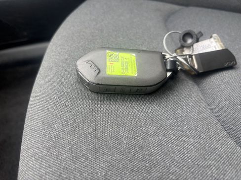 Used 2025 Kia K4 LXS FWD image 21