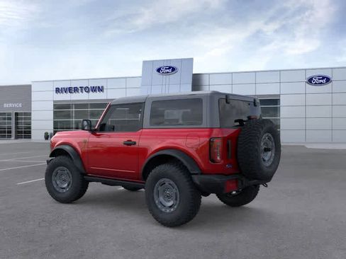 New 2025 Ford Bronco Badlands w/ Sasquatch Package image 4