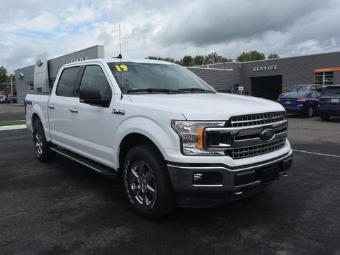 Certified 2019 Ford F150 XLT w/ Equipment Group 301A Mid image 1