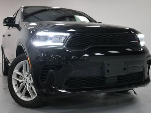 Used 2025 Dodge Durango GT AWD/4WD image 1