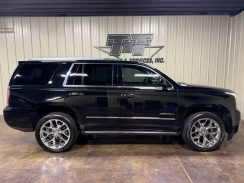 Used 2020 GMC Yukon Denali w/ Denali Premium Package AWD/4WD image 7