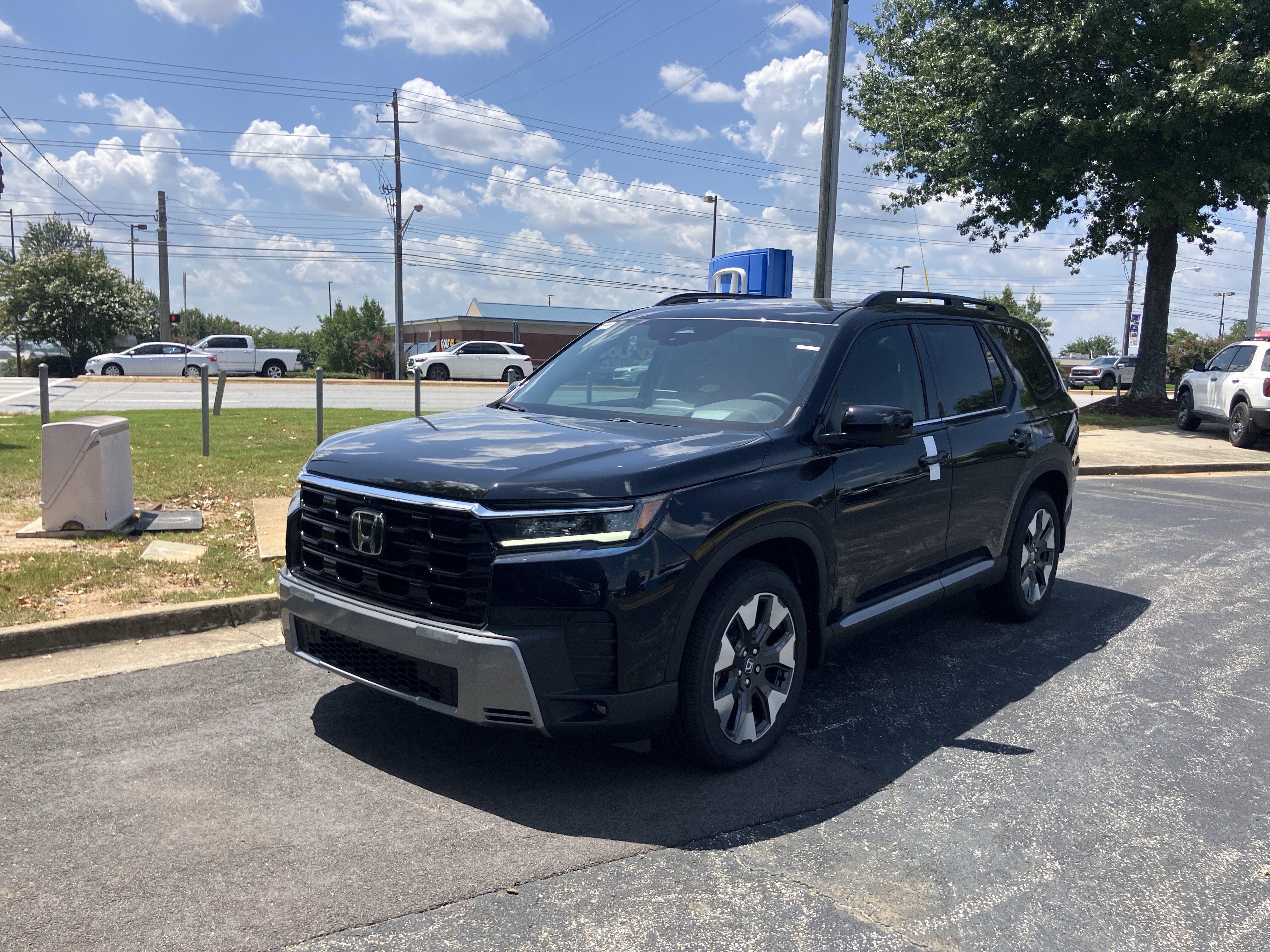 New 2026 Honda Pilot Elite image 5