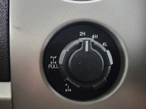 Used 2014 Ford F150 FX4 w/ Equipment Group 402A Luxury image 27