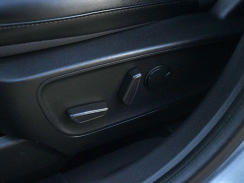 Used 2024 Ford Escape ST-Line image 12