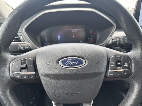 Used 2025 Ford Escape Active image 10