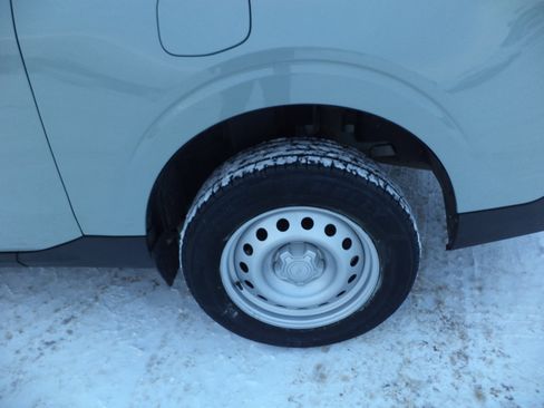 Used 2024 Ford Maverick XL image 4