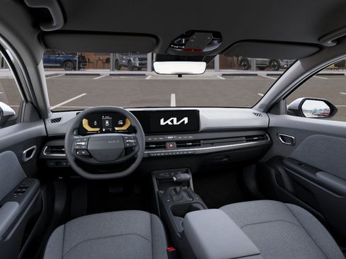New 2026 Kia K4 LXS FWD image 14