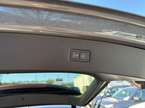 Used 2021 Audi Q7 3.0T Prestige w/ Prestige Package image 28