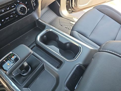 New 2026 Chevrolet Silverado 1500 LT Trail Boss w/ LT Trail Boss Premium Package AWD/4WD image 24