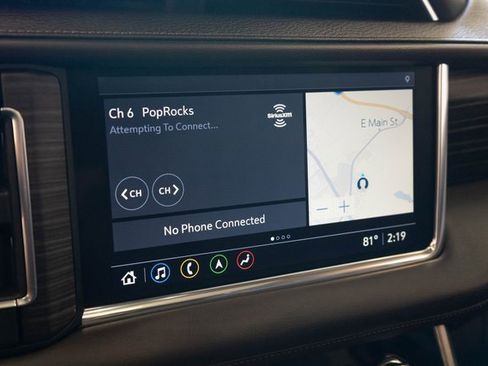 Used 2021 GMC Yukon Denali w/ Denali Premium Package image 34