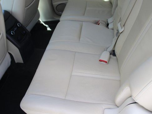 Used 2018 Lincoln MKT AWD w/ Technology Package image 35