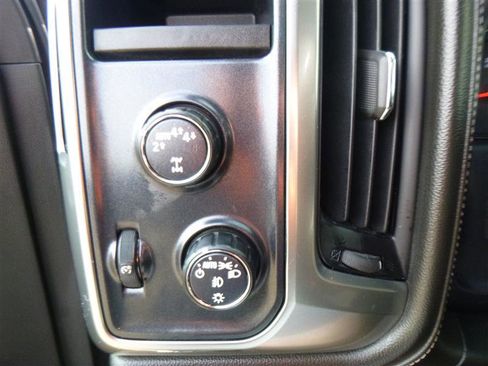 Used 2017 Chevrolet Silverado 1500 LTZ w/ Sport Package image 18