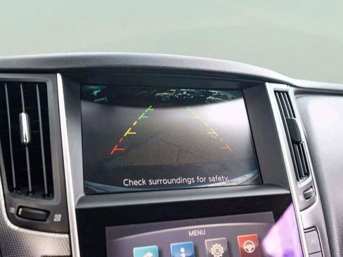 Used 2015 INFINITI Q50 w/ Moonroof Package image 16