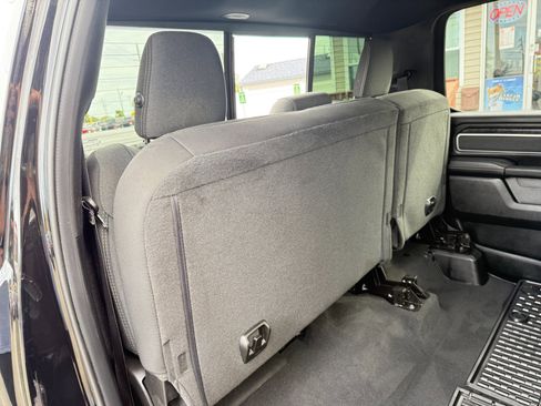 Used 2019 RAM 1500 Big Horn image 42