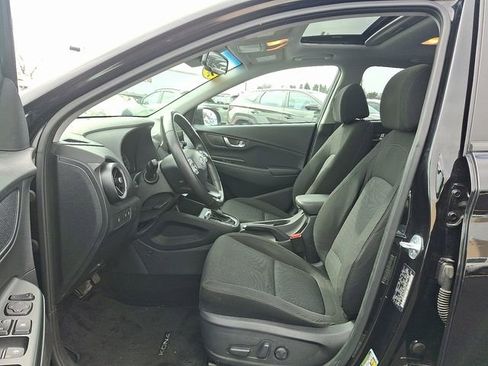 Certified 2023 Hyundai Kona SEL w/ Convenience Package image 13