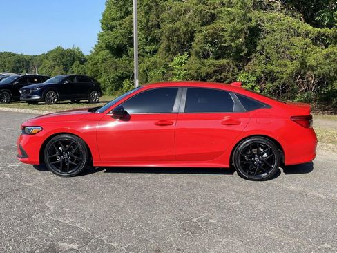 Used 2024 Honda Civic Sport image 2