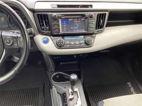 Used 2016 Toyota RAV4 XLE image 11