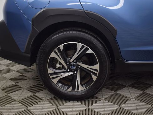Used 2024 Subaru Crosstrek 2.0i Premium image 31