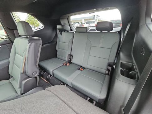 New 2026 GMC Acadia AT4 image 27