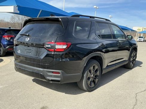 New 2026 Honda Pilot Black Edition image 3