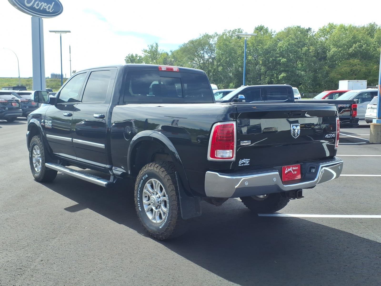 Used 2016 RAM 2500 Laramie AWD/4WD image 3