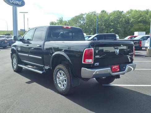 Used 2016 RAM 2500 Laramie AWD/4WD image 3