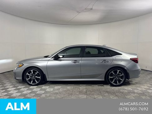 Used 2025 Honda Civic Sport image 10