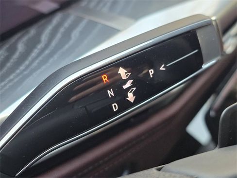 Used 2026 Cadillac Escalade Luxury w/ LPO, Floor Liner Package image 17