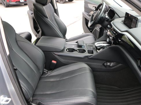 Used 2023 Acura MDX FWD w/ Technology Package image 32