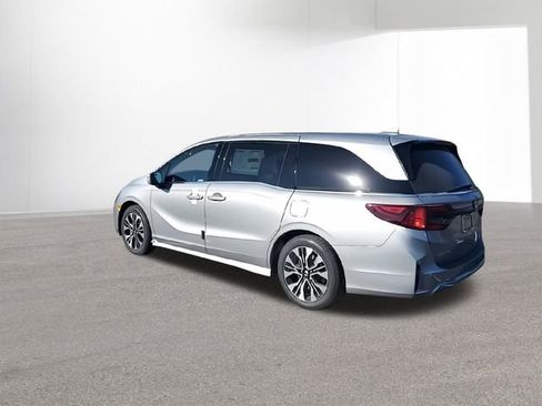 New 2026 Honda Odyssey Elite image 6