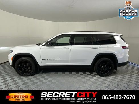 Used 2023 Jeep Grand Cherokee L Laredo AWD/4WD image 4