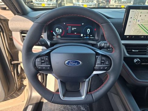 New 2026 Ford Explorer ST-Line w/ ST-Line Street Pack AWD/4WD image 20