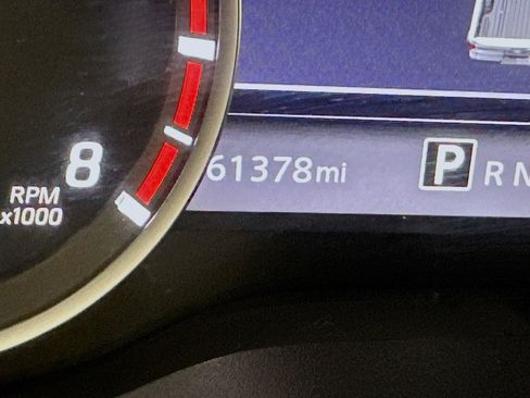 Used 2020 Nissan Titan SV w/ SV Convenience Package image 18