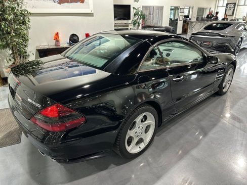 Used 2005 Mercedes-Benz SL 55 AMG image 3