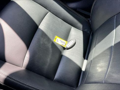 Used 2022 Nissan Altima 2.5 SL FWD image 14