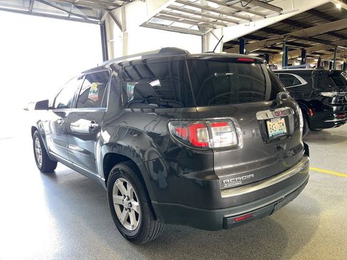 Used 2016 GMC Acadia SLE image 4