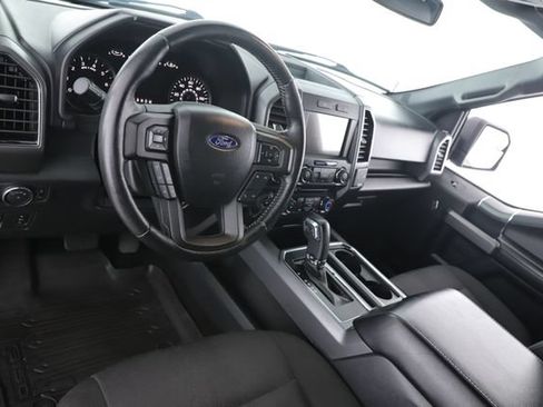 Used 2018 Ford F150 XLT w/ Equipment Group 302A Luxury AWD/4WD image 17
