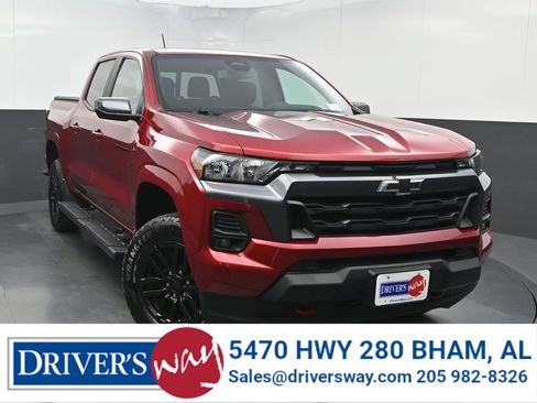 Used 2023 Chevrolet Colorado LT w/ LT Convenience Package II AWD/4WD image 1