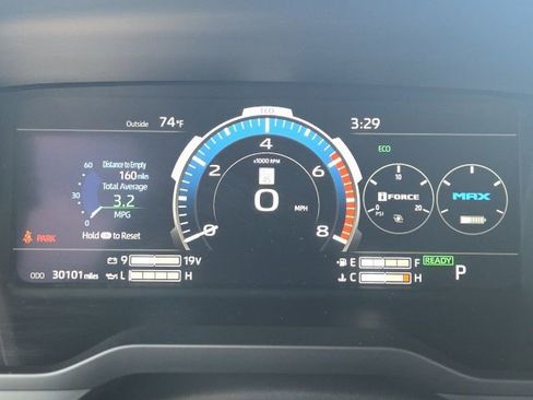 Used 2024 Toyota Tundra Limited AWD/4WD image 43