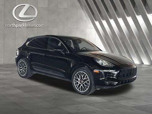 Used 2017 Porsche Macan S AWD/4WD image 5