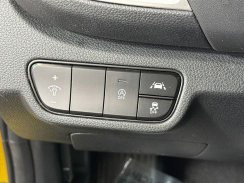 Used 2021 Kia Seltos SX w/ SX Sunroof Package AWD/4WD image 13