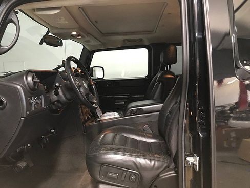 Used 2006 HUMMER H2 image 10