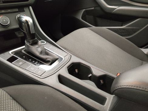 Used 2020 Volkswagen Jetta S FWD image 26