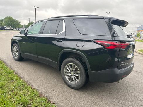 Used 2023 Chevrolet Traverse LT AWD/4WD image 14
